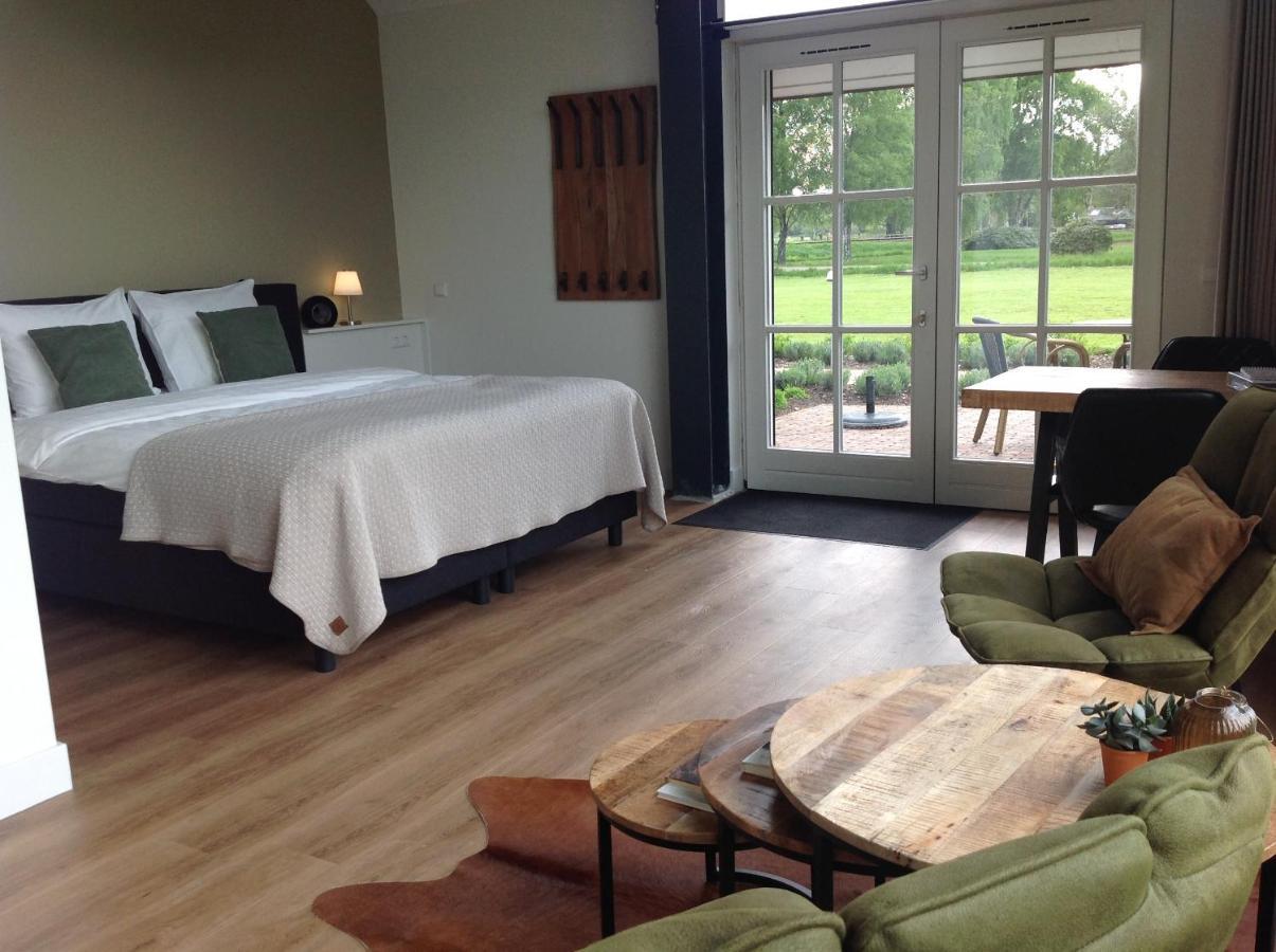 B&B De Veluwe Hoeve 어비크 외부 사진