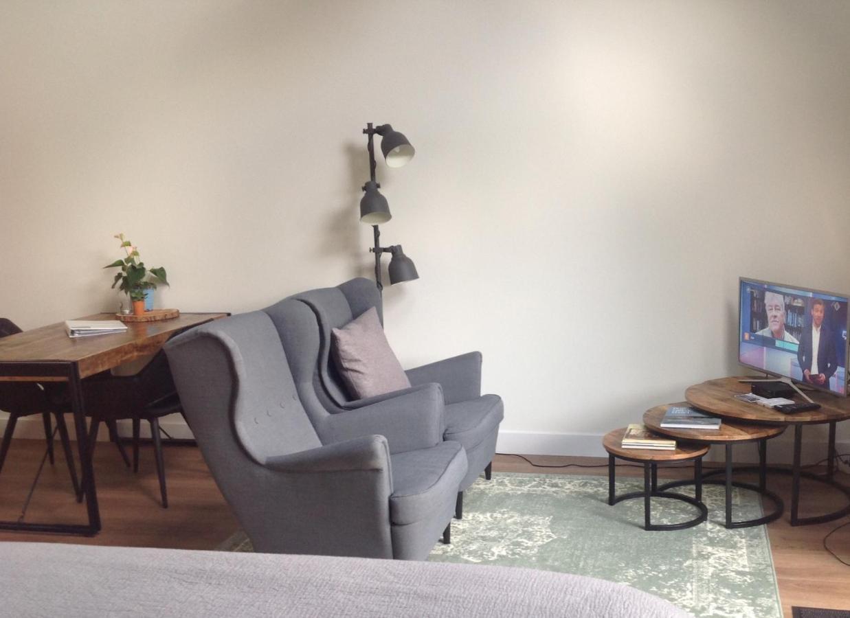 B&B De Veluwe Hoeve 어비크 외부 사진